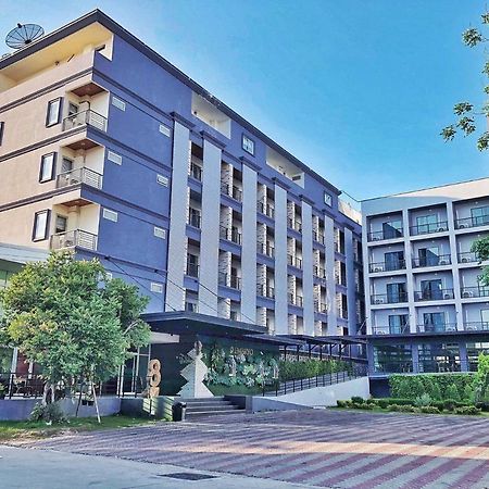 Embryo Hotel Pattaya Luaran gambar