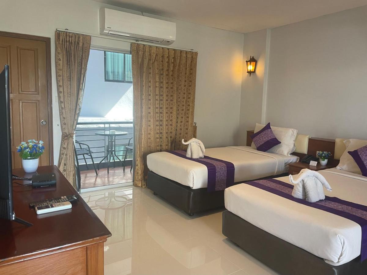 Embryo Hotel Pattaya Luaran gambar