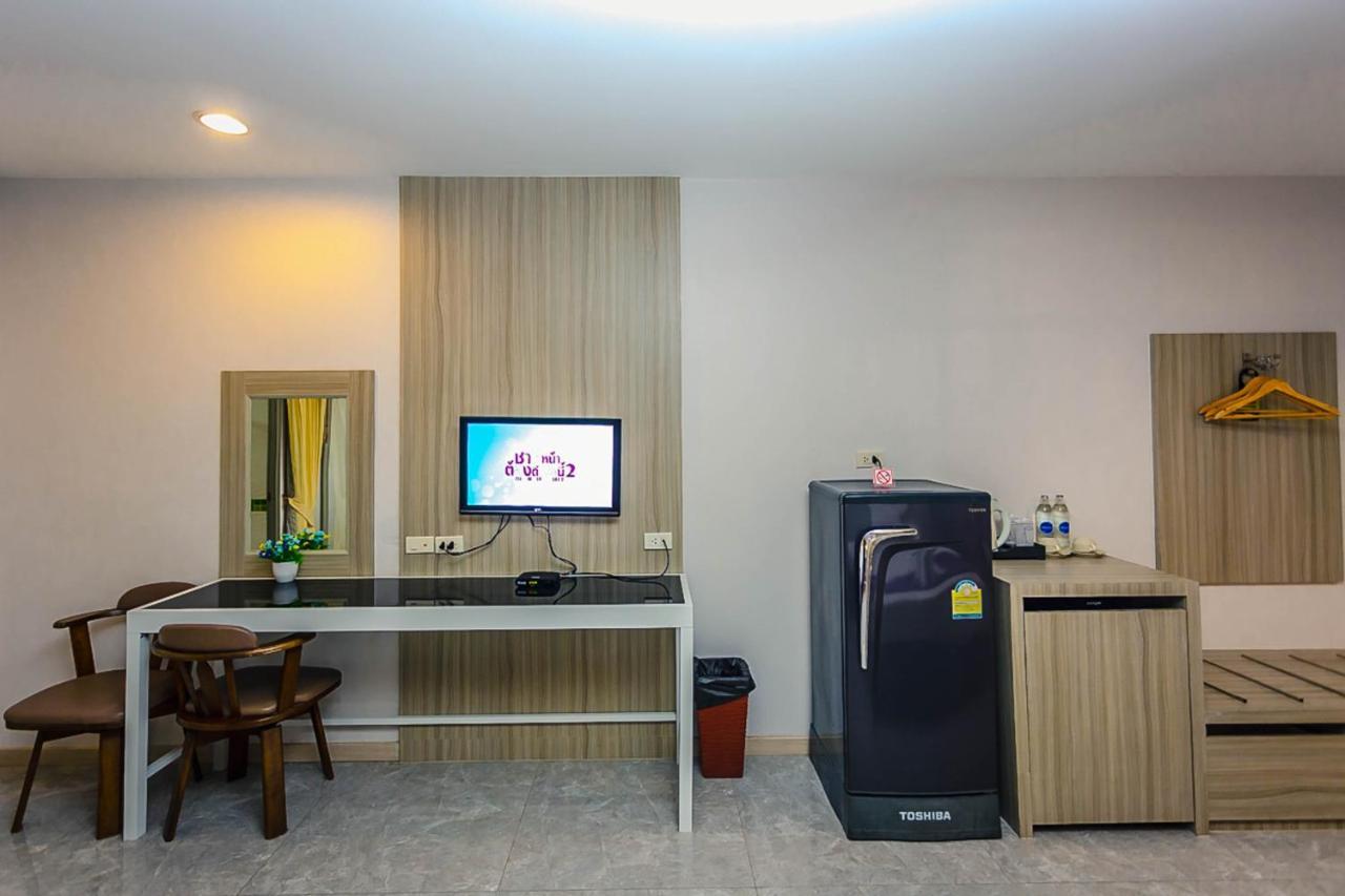 Embryo Hotel Pattaya Luaran gambar