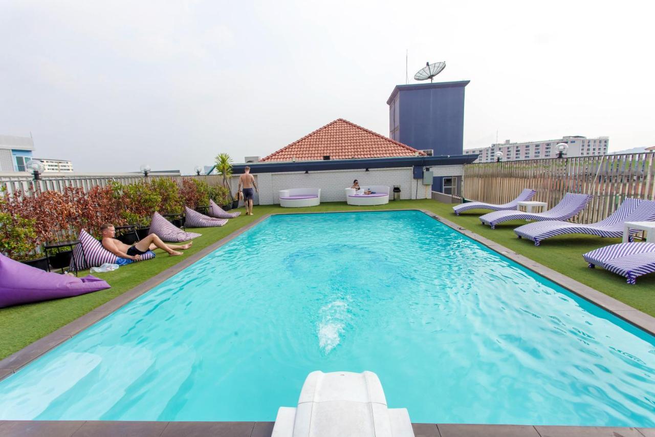 Embryo Hotel Pattaya Luaran gambar